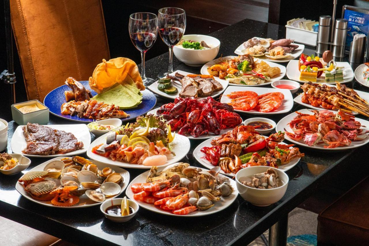 C&d Hotel-free Welcome Snacks-oasis Garden Hotel 5*
